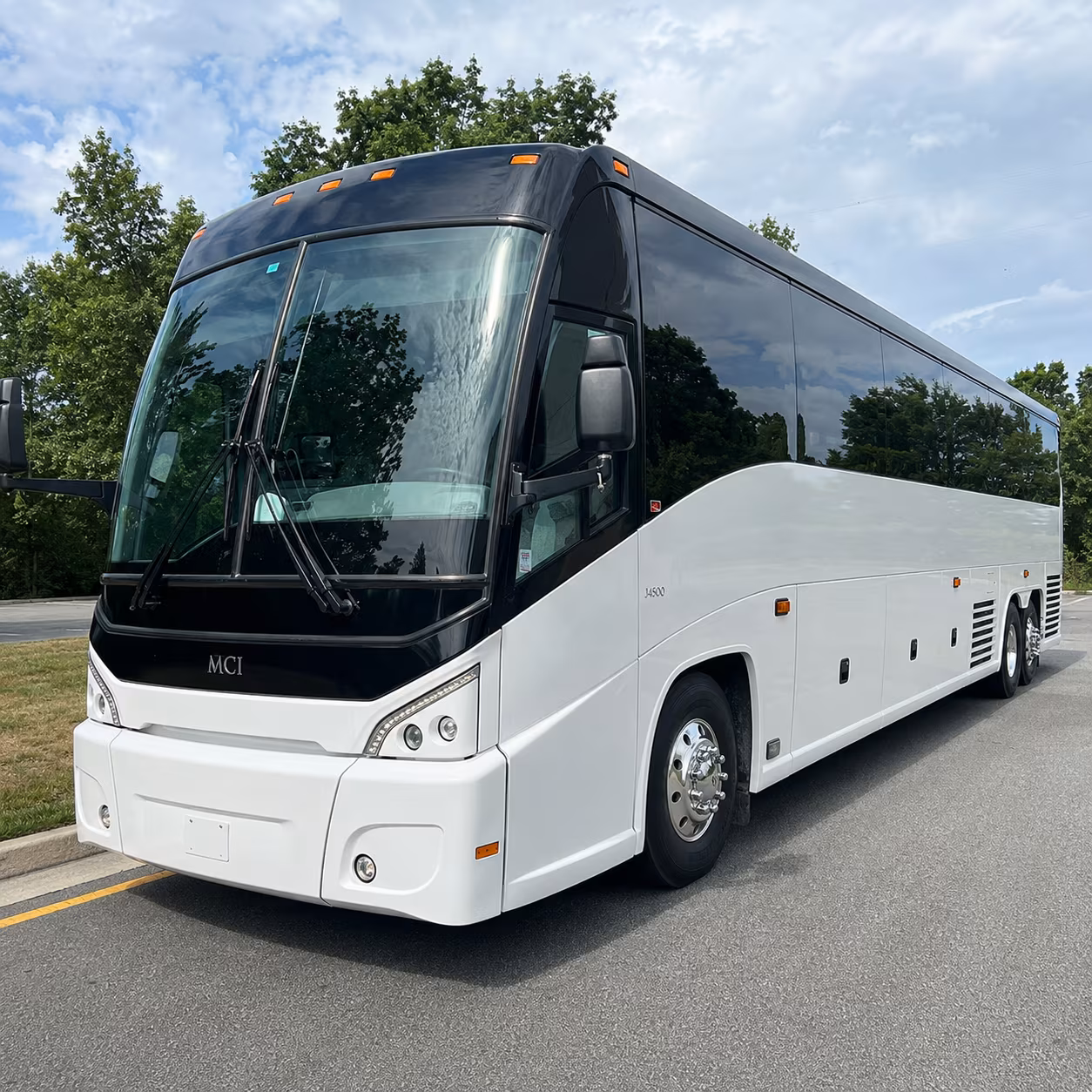 manhattan charter bus rentals for manhattan winery tours