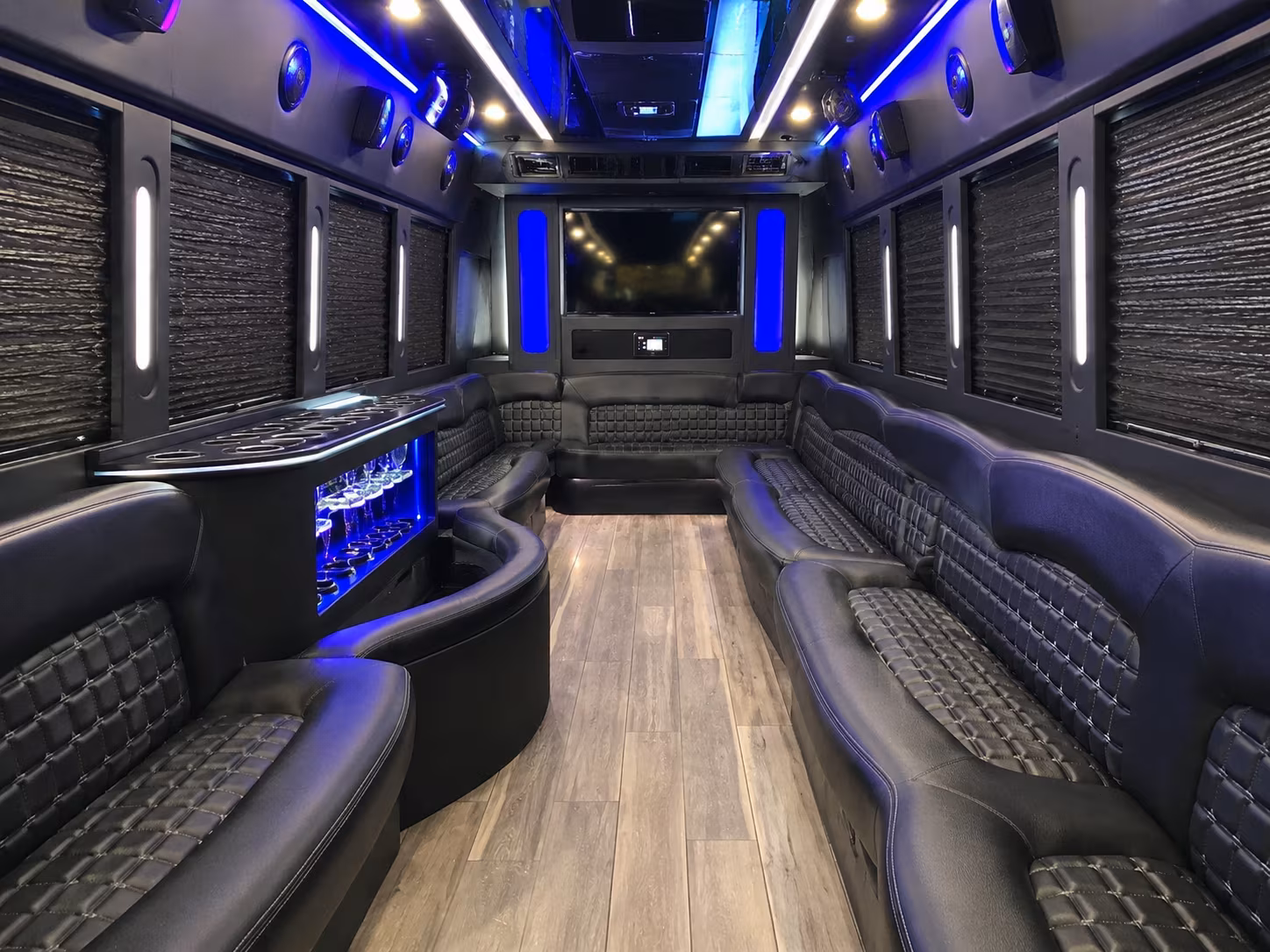 manhattan prom party bus rentals in manhattan