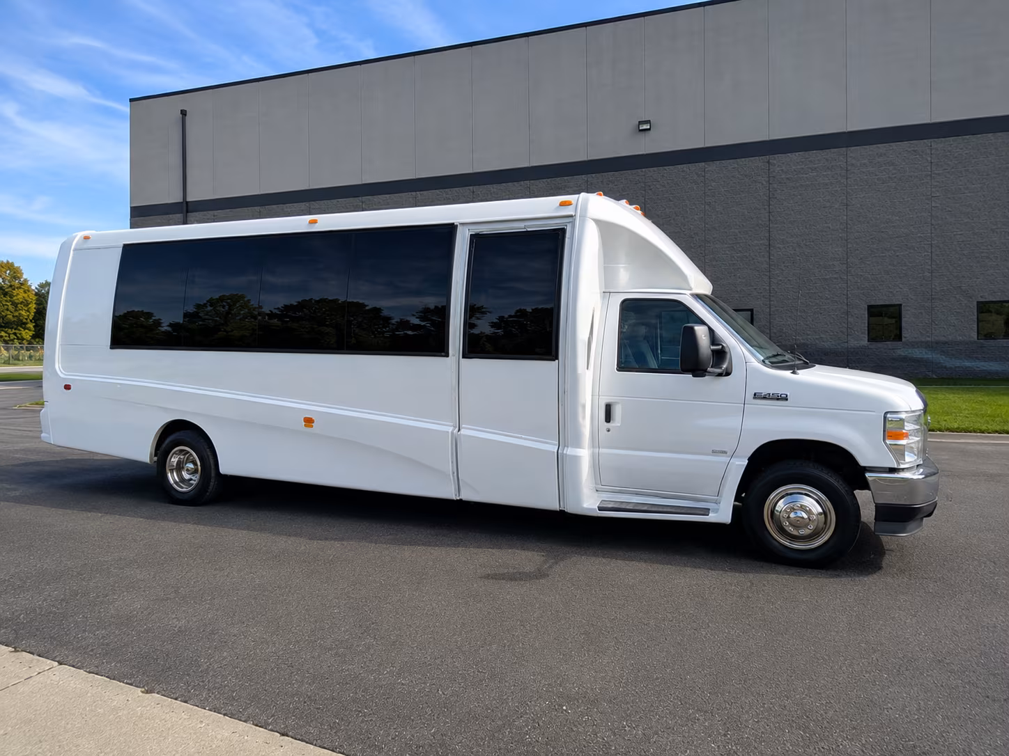 start your prom night right book mount vernon prom transportation today