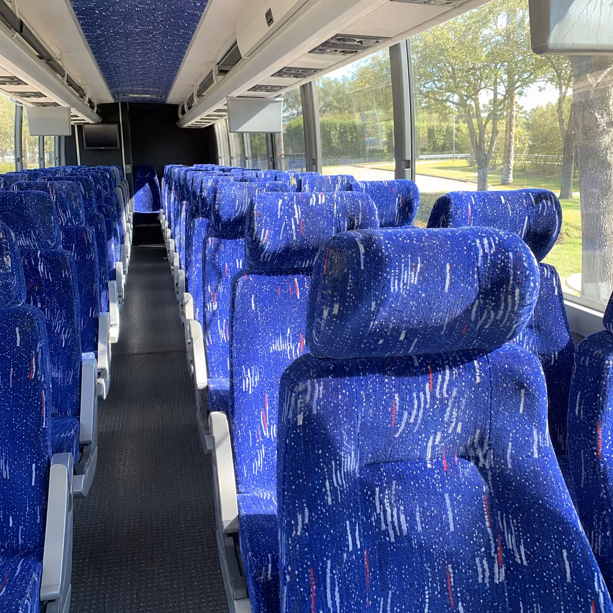 sunday service shuttles and weekly church transportation in mount vernon