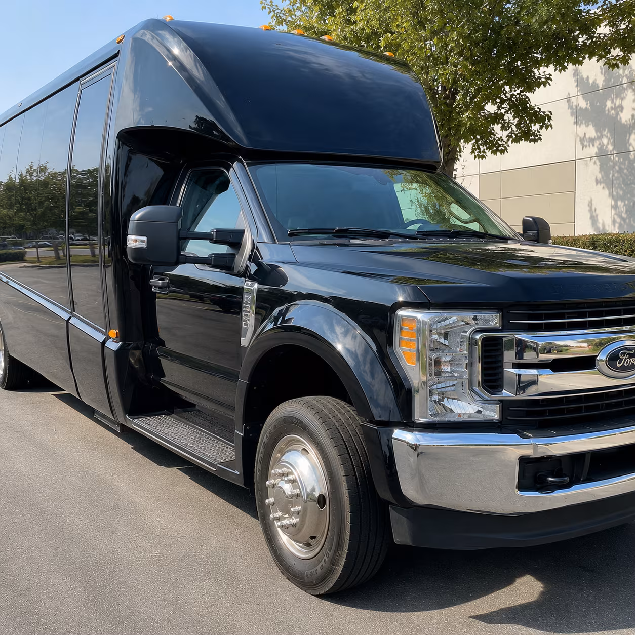 white plains charter bus rentals for museums and educational attractions